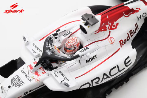 2025 - Oracle Red Bull Racing RB21 - Max Verstappen - Winnaar GP Japan 2025 - Honda witte livery (Spark 1:18)