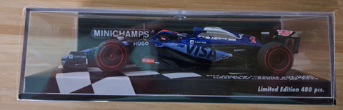 2024 - VISA CASH RB FORMULA ONE TEAM VCARB 01 - DANIEL RICCIARDO - FINAL RACE SINGAPORE GP (Minichamps 1:43)
