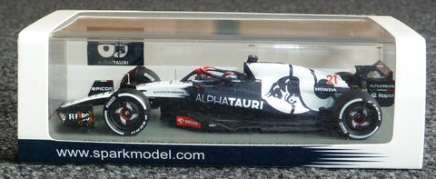 2023 - Scuderia AlphaTauri AT04 - Nyck de Vries - GP van Bahrein (Spark 1:43)